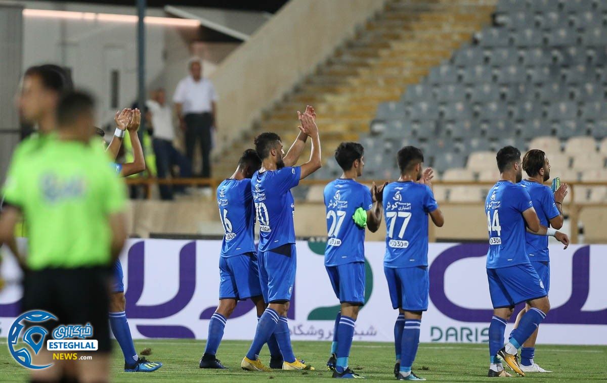 دیدار استقلال و پیکان