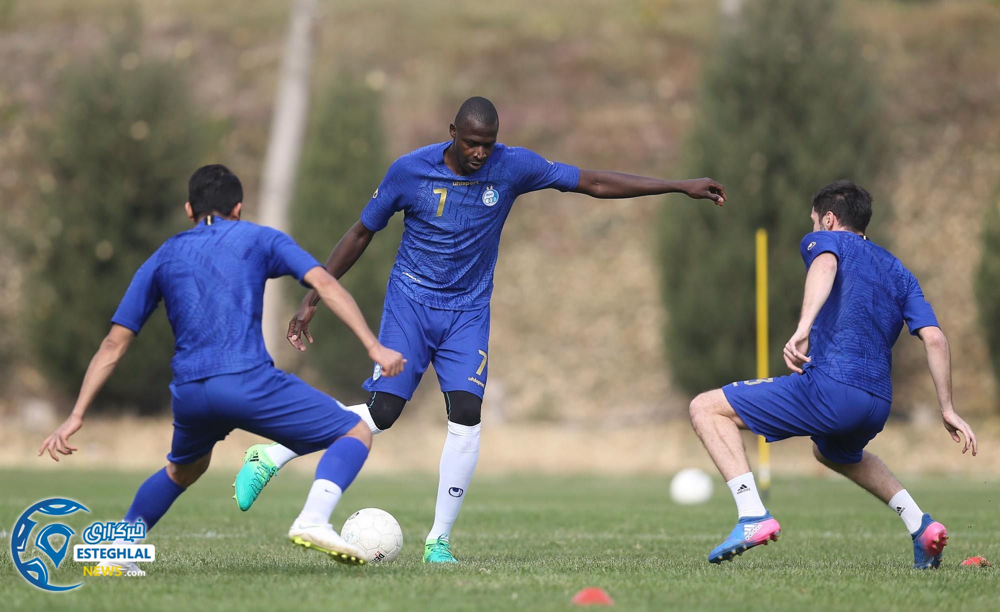 تمرین استقلال