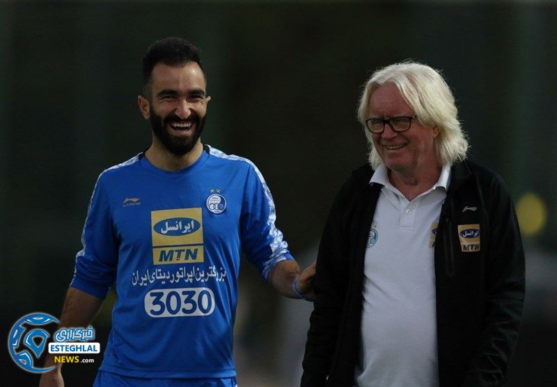 داریوش شجاعیان