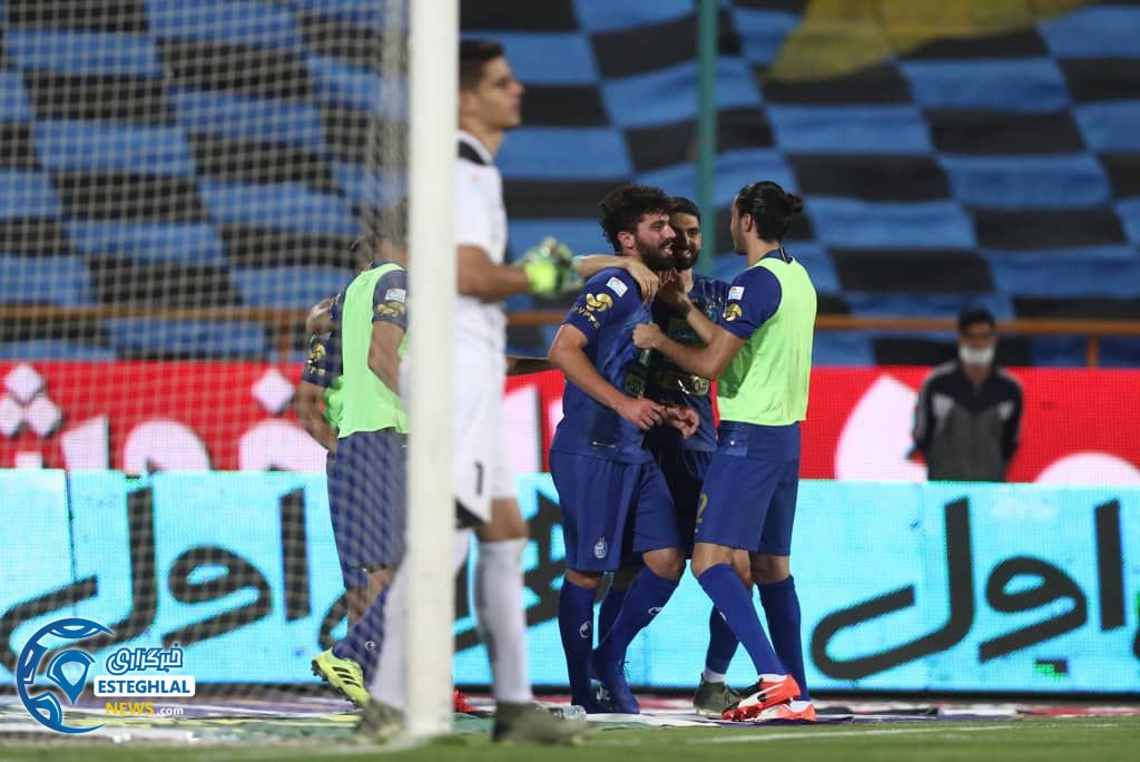 دیدار استقلال و سپاهان