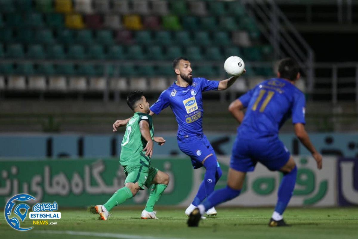 دیدار ذوب آهن و استقلال