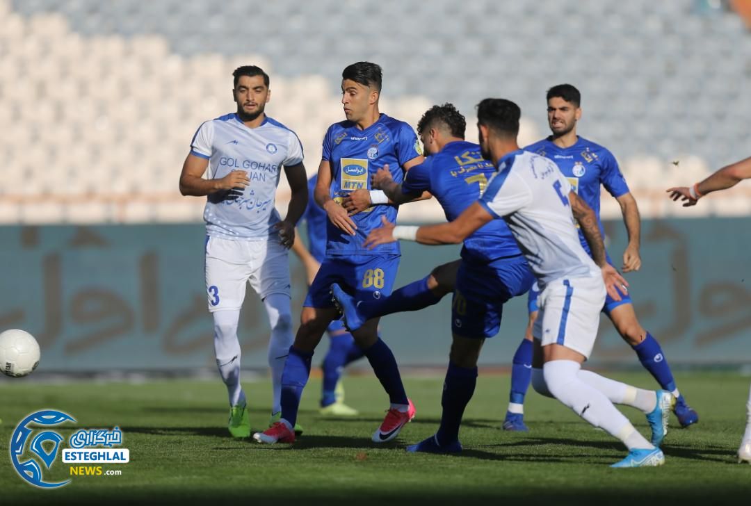 دیدار استقلال و گل گهر