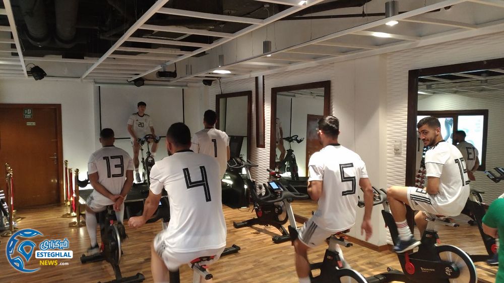 تمرین تیم ملی فوتبال در امارات پیش از دیدار با عراق