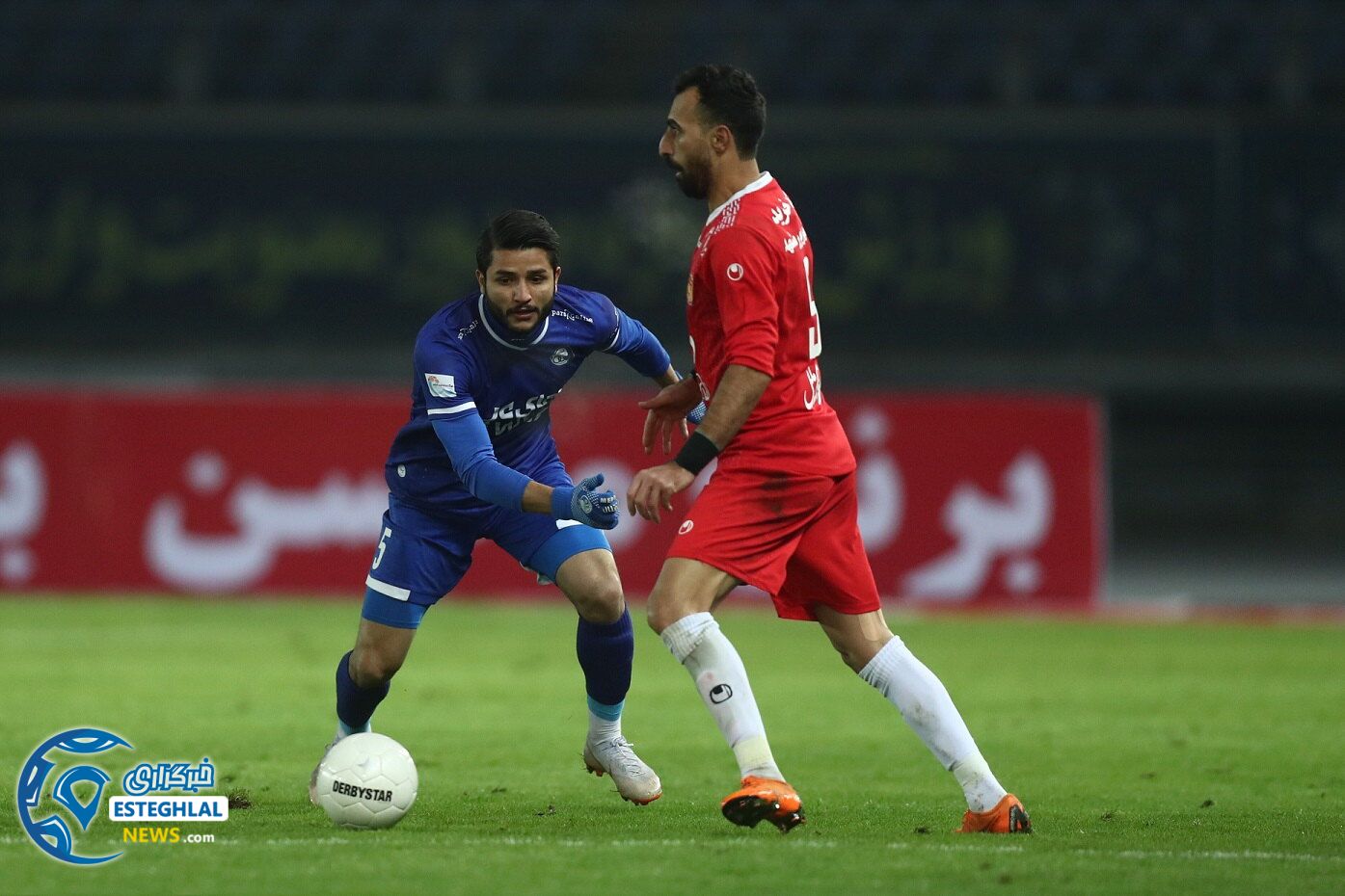 دیدار شهرخودرو و استقلال