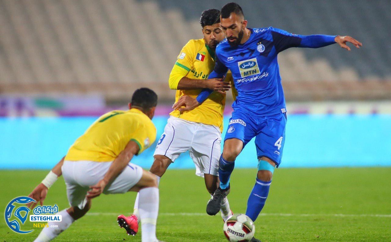 دیدار استقلال و نفت آبادان