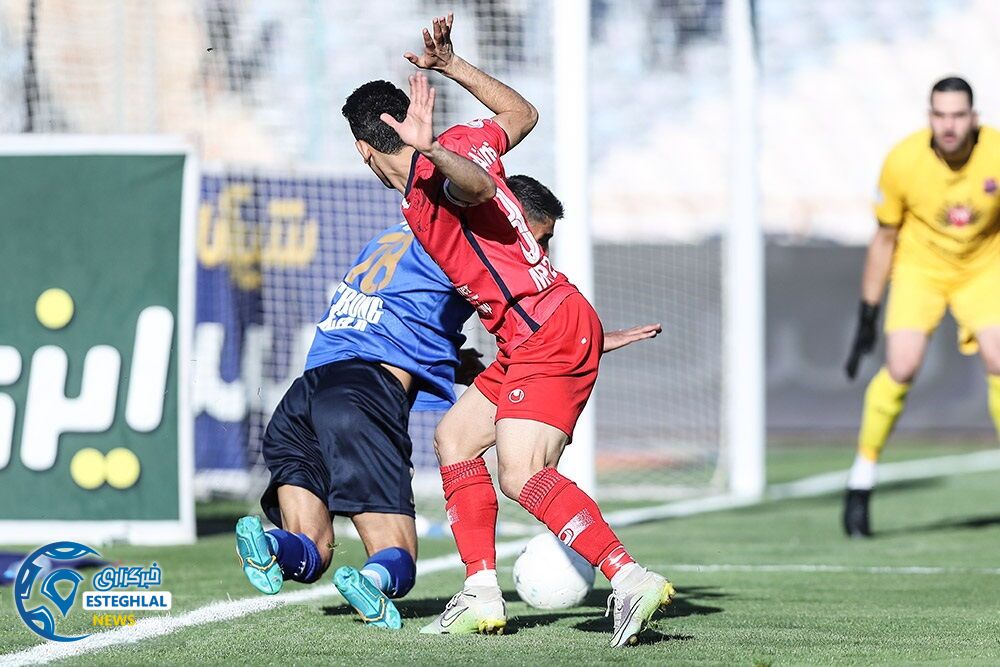 استقلال(تاج) 3-1 نساجی مازندران