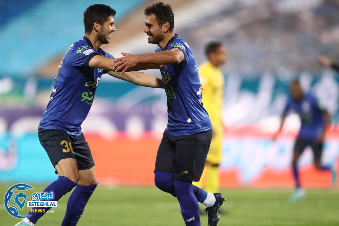 استقلال(تاج) 1-0 فجر سپاسی