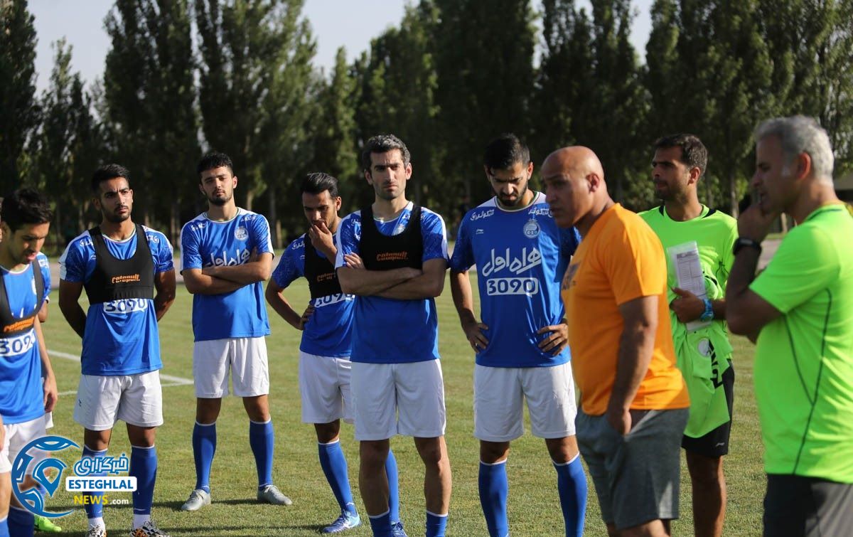 مجتبی جباری در تمرین استقلال