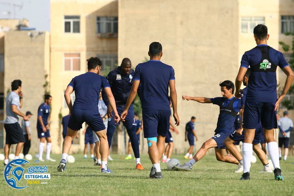 تمرین استقلال