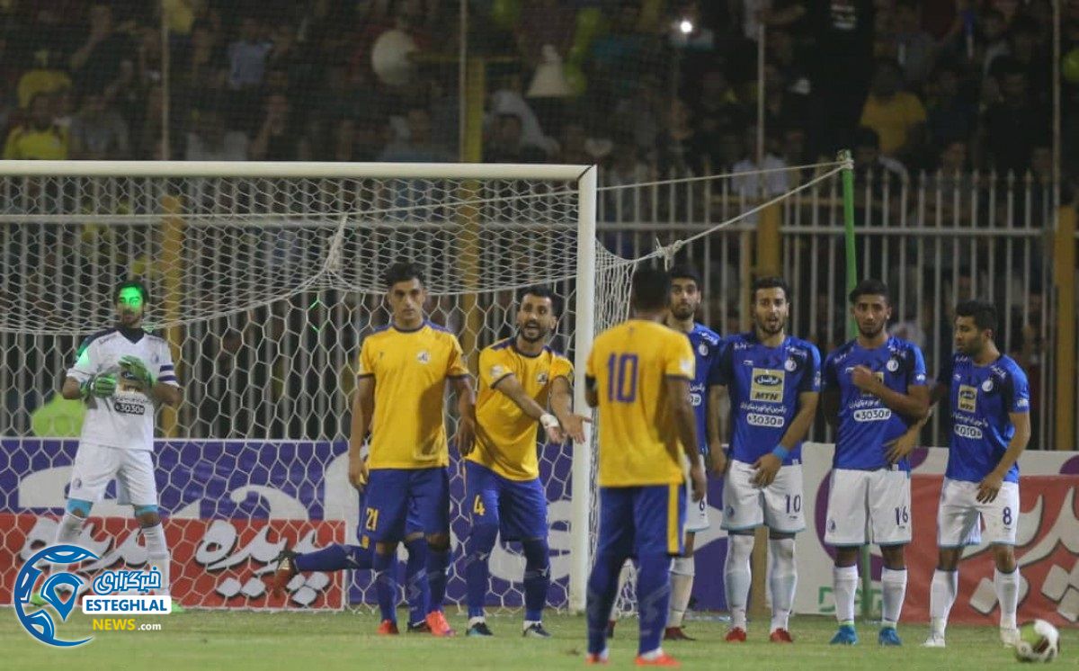 دیدار نفت مسجد سلیمان و استقلال