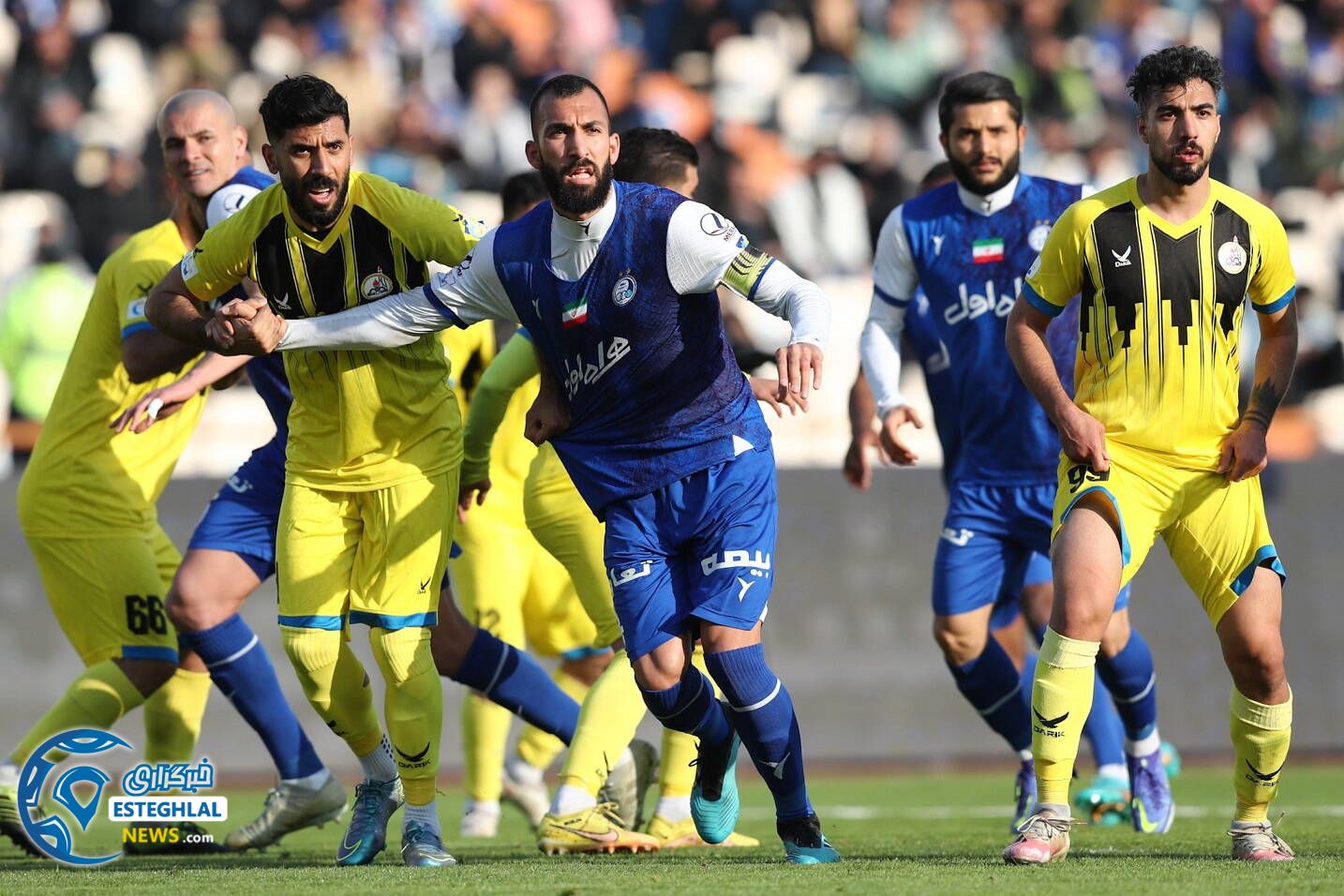 استقلال(تاج) 3-1 نفت مسجدسلیمان