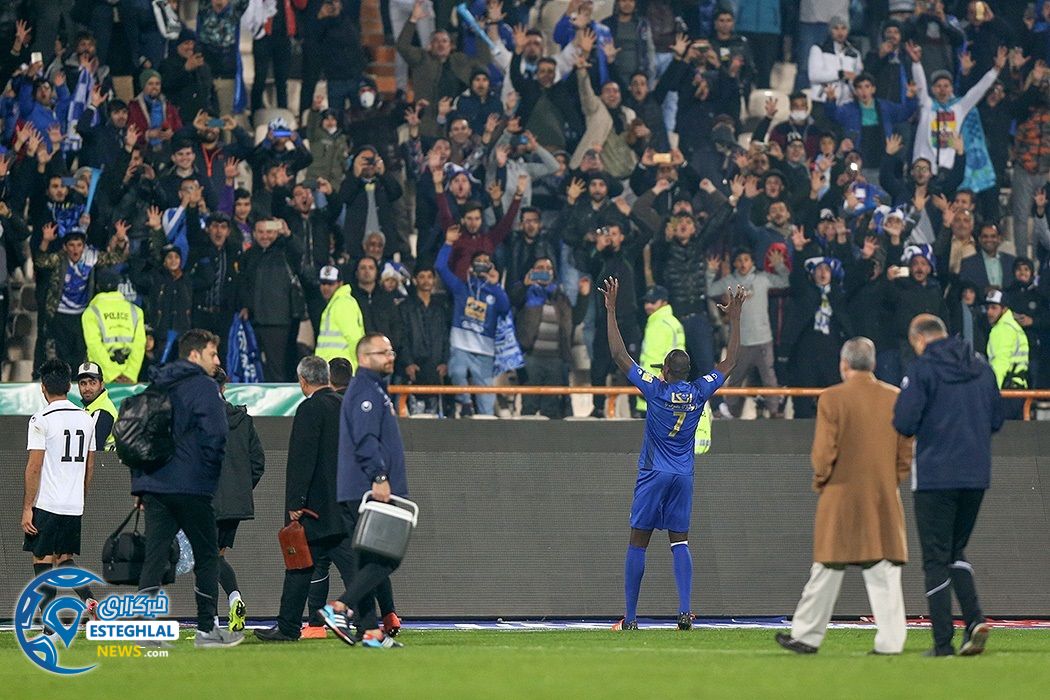 دیدار استقلال و شاهین بوشهر