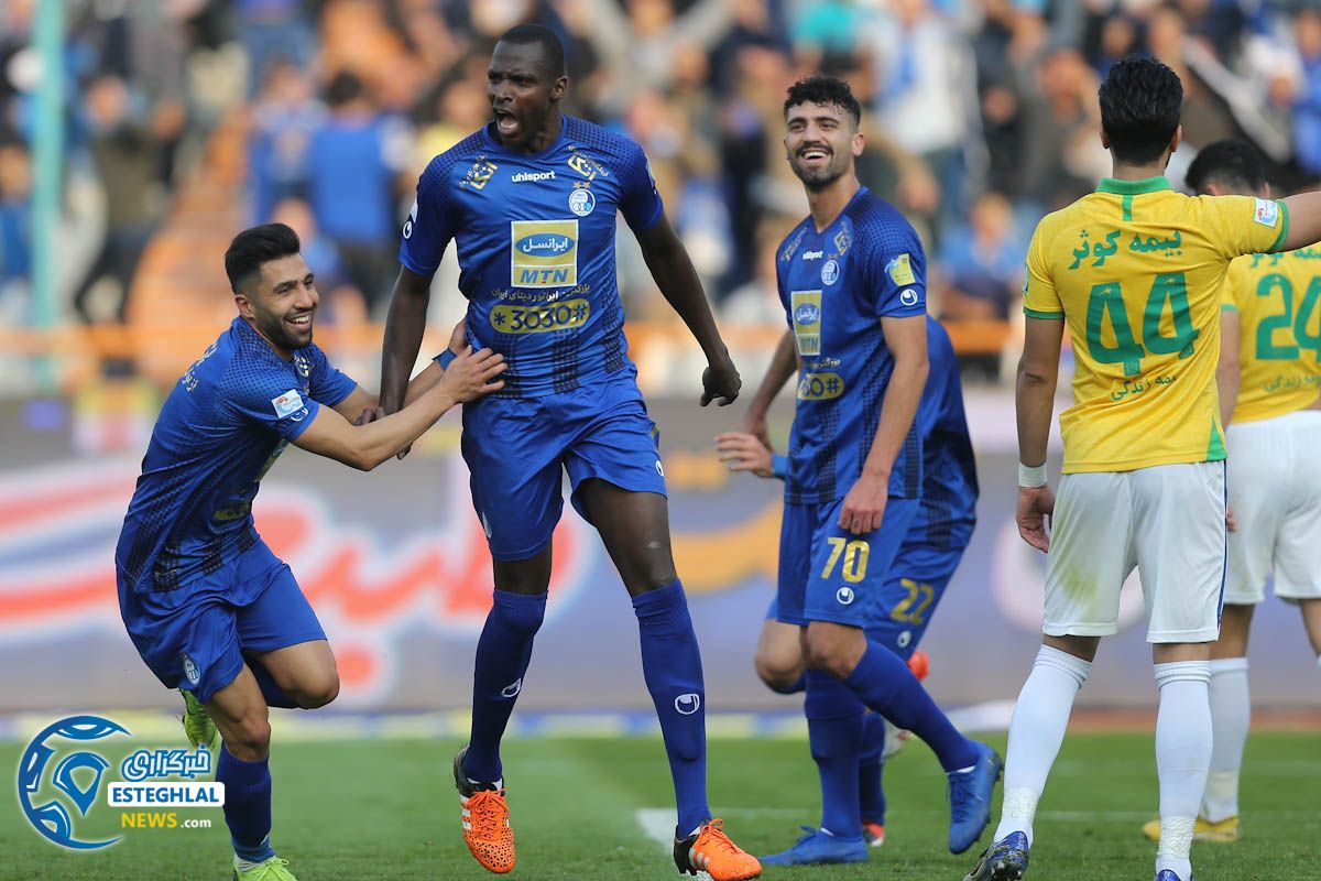 دیدار استقلال و نفت آبادان