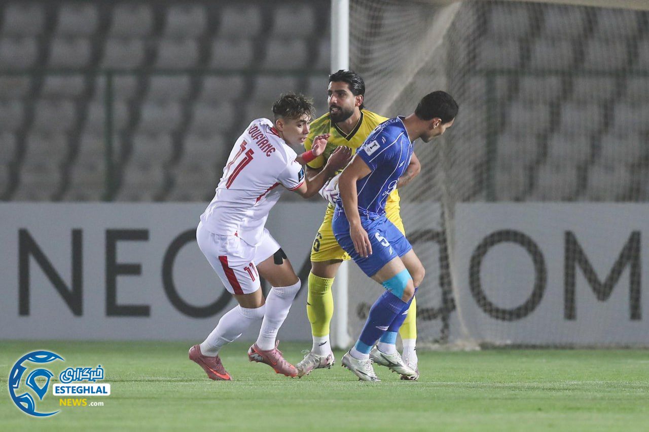 بازی استقلال و محرق 