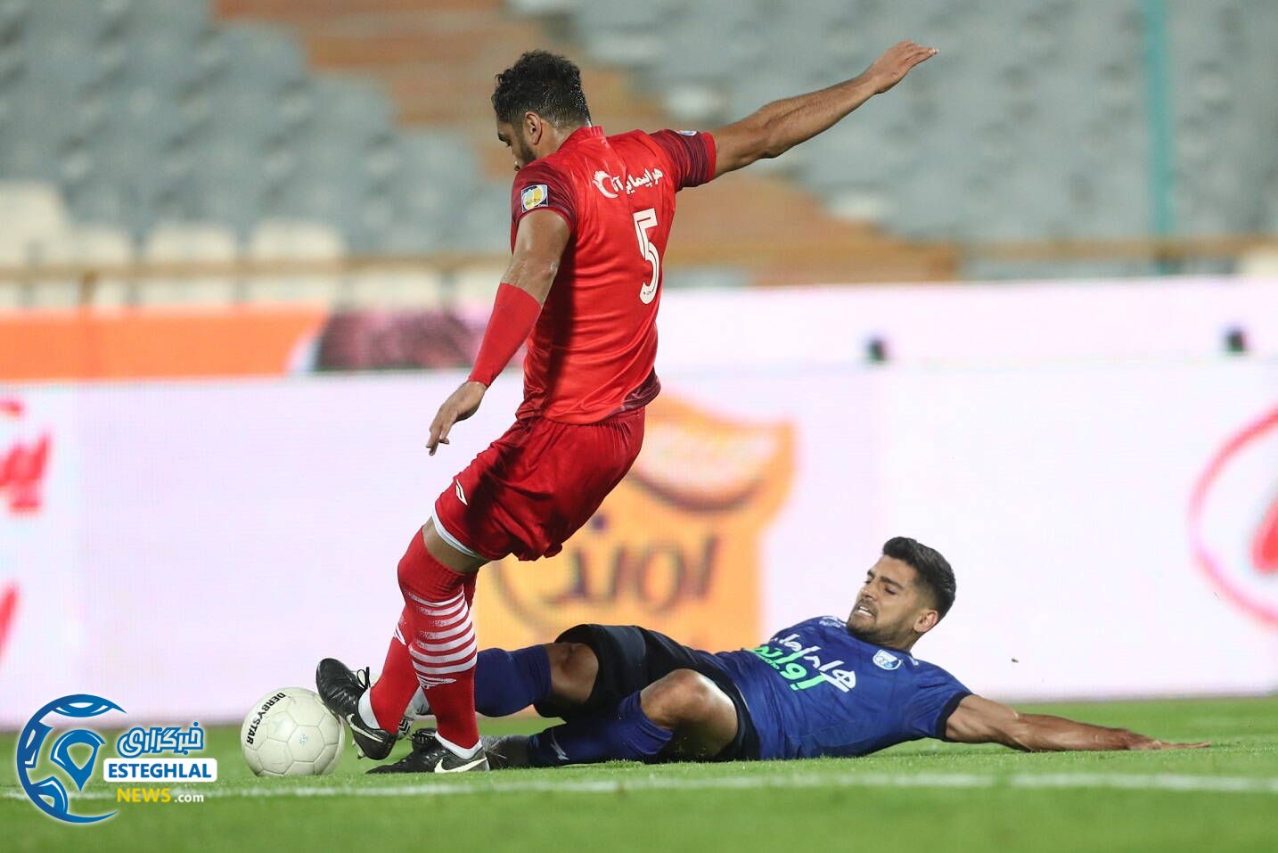 استقلال 1-0 تراکتور