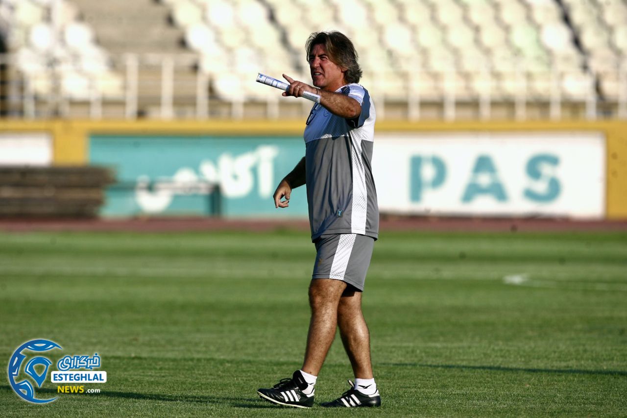 تمرین استقلال