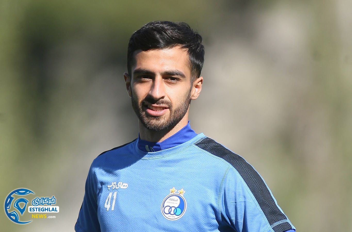 آرش داجلیری