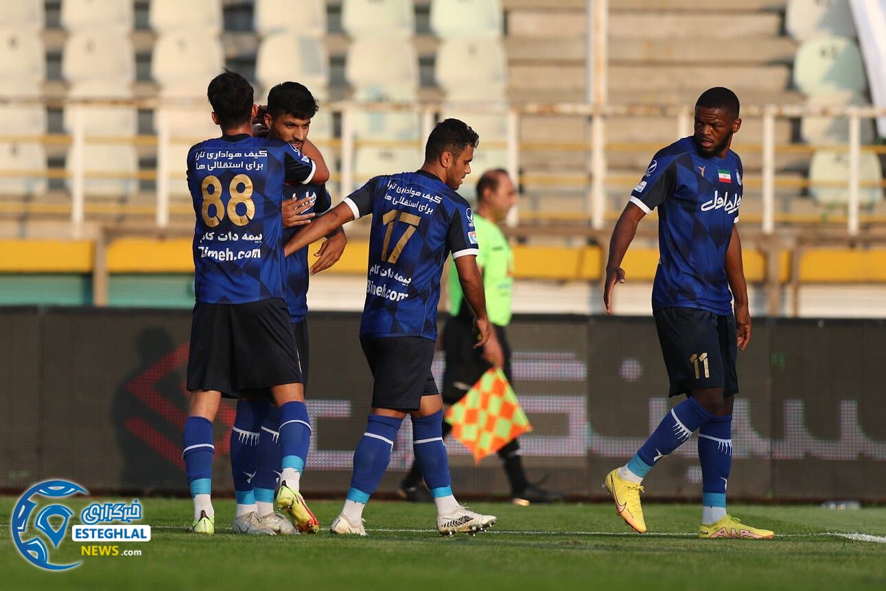 هوادار تهران 0-1 استقلال(تاج) 