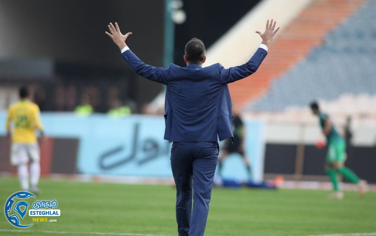 دیدار استقلال و نفت آبادان