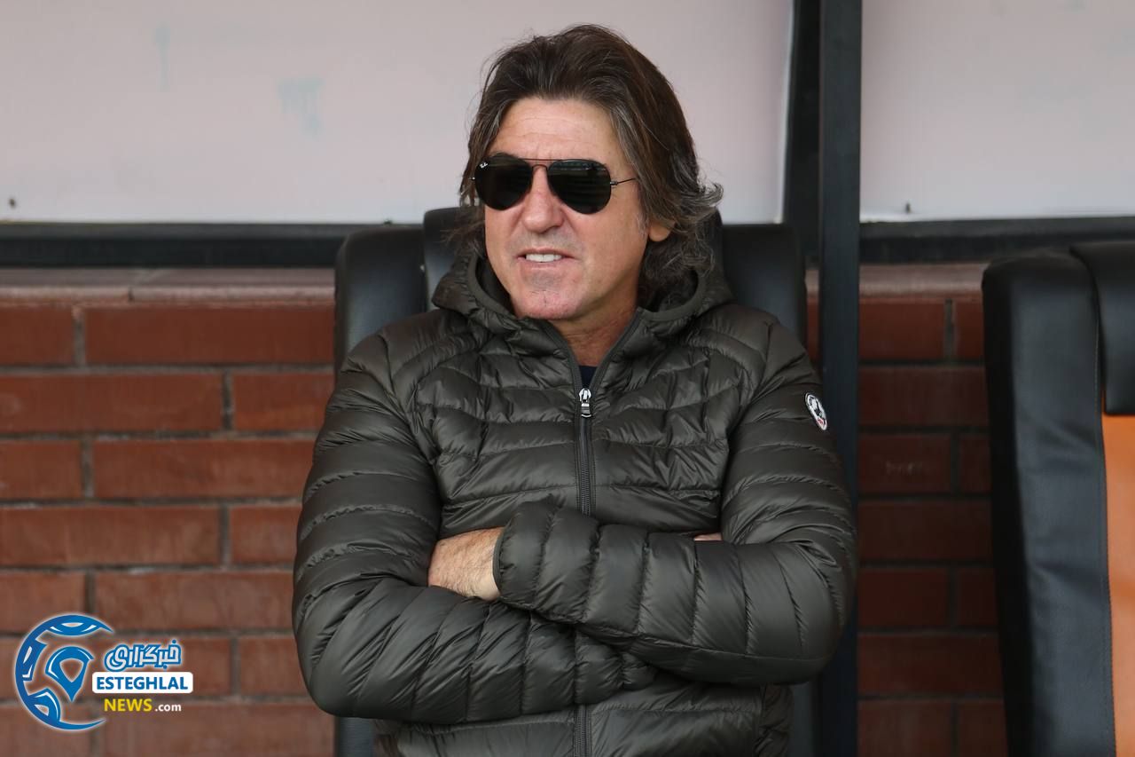 تیم فوتبال استقلال