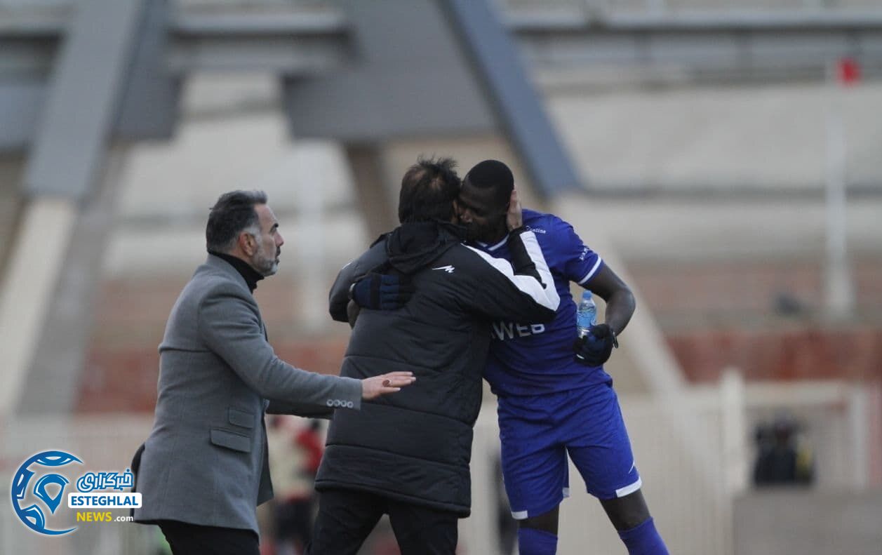 تراکتور 1-3 استقلال