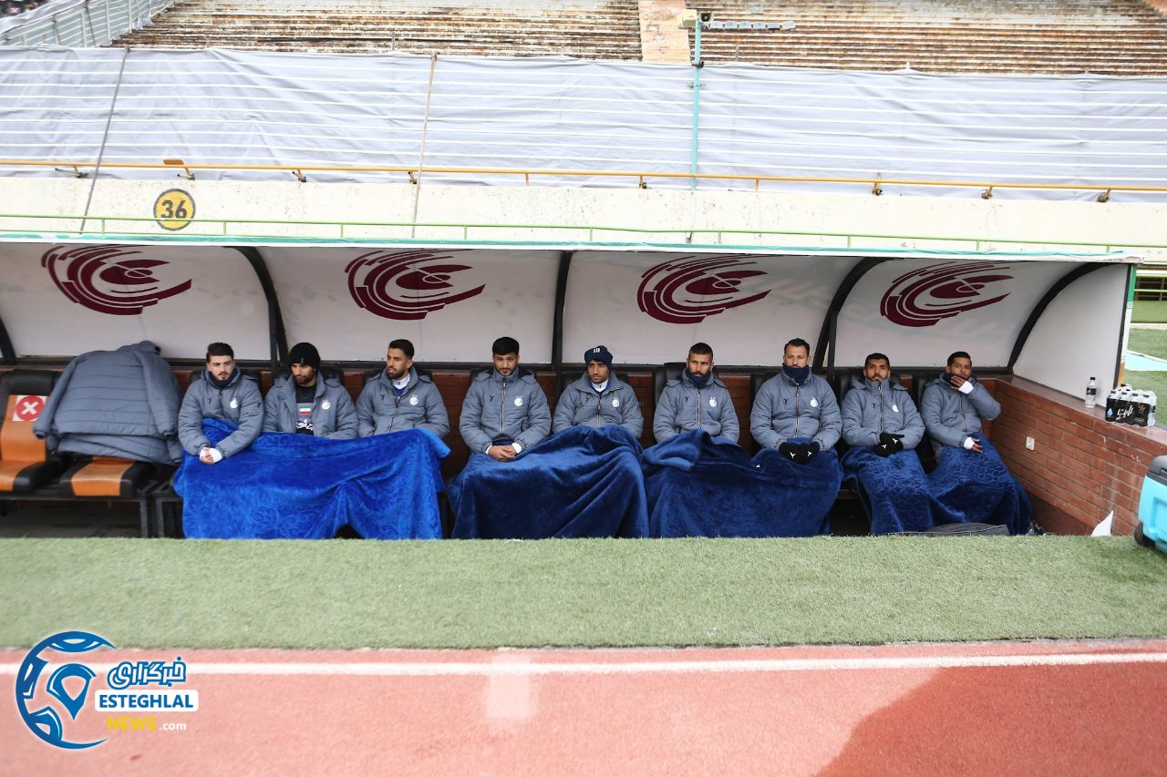 حواشی دیدار استقلال و تراکتور