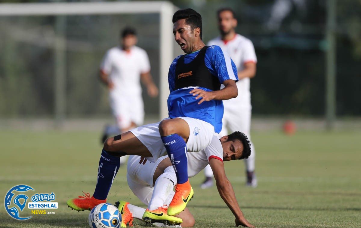 دیدار دوستانه استقلال و نساجی