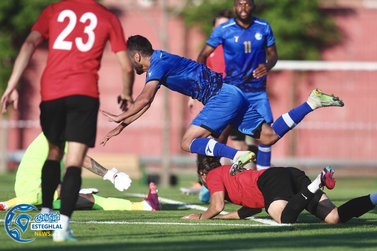 تیم فوتبال استقلال