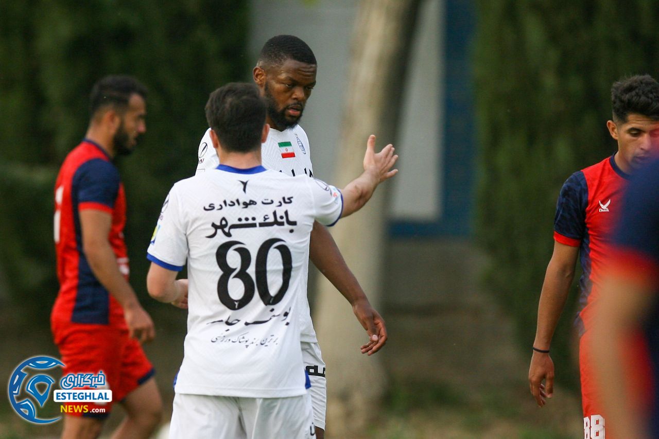 دیدار دوستانه استقلال و شهید اورکی اسلامشهر