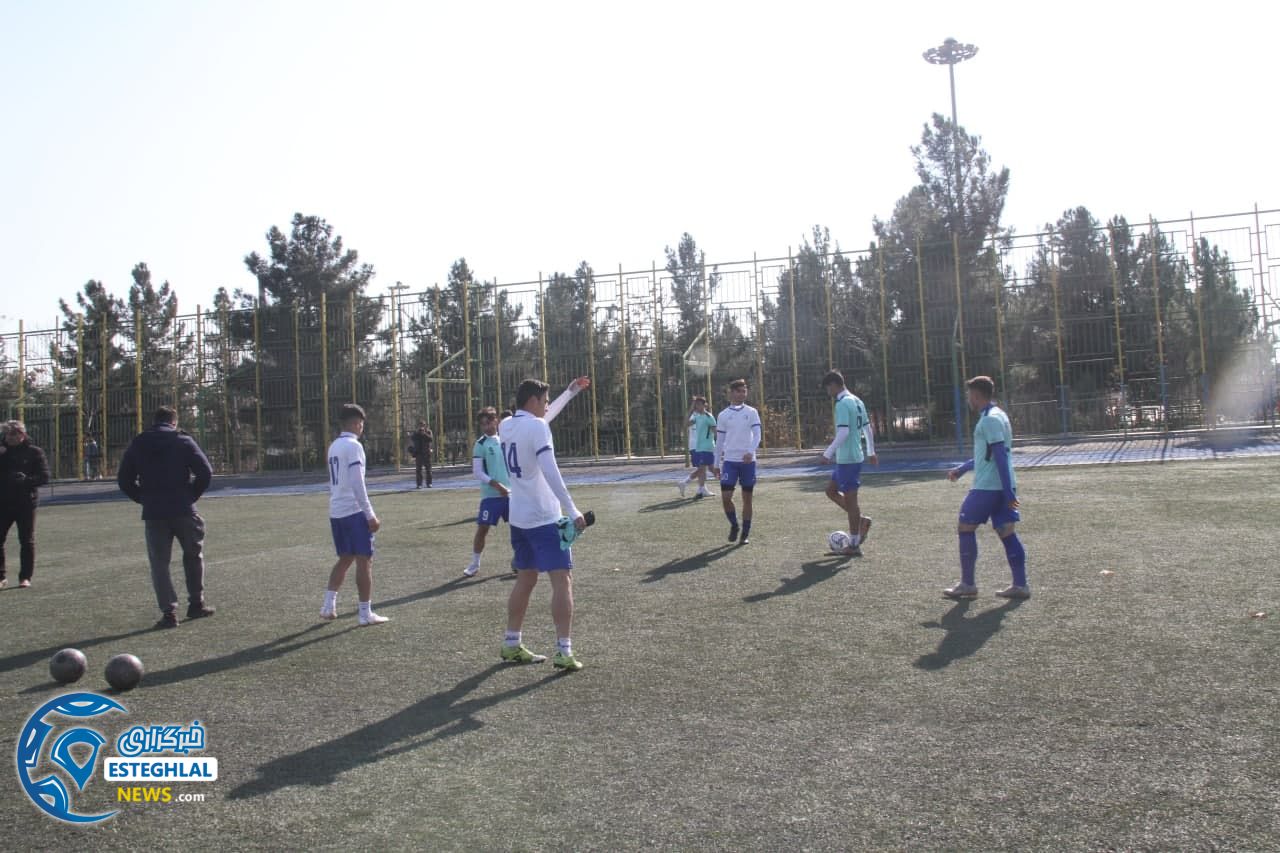 تیم نوجوانان استقلال