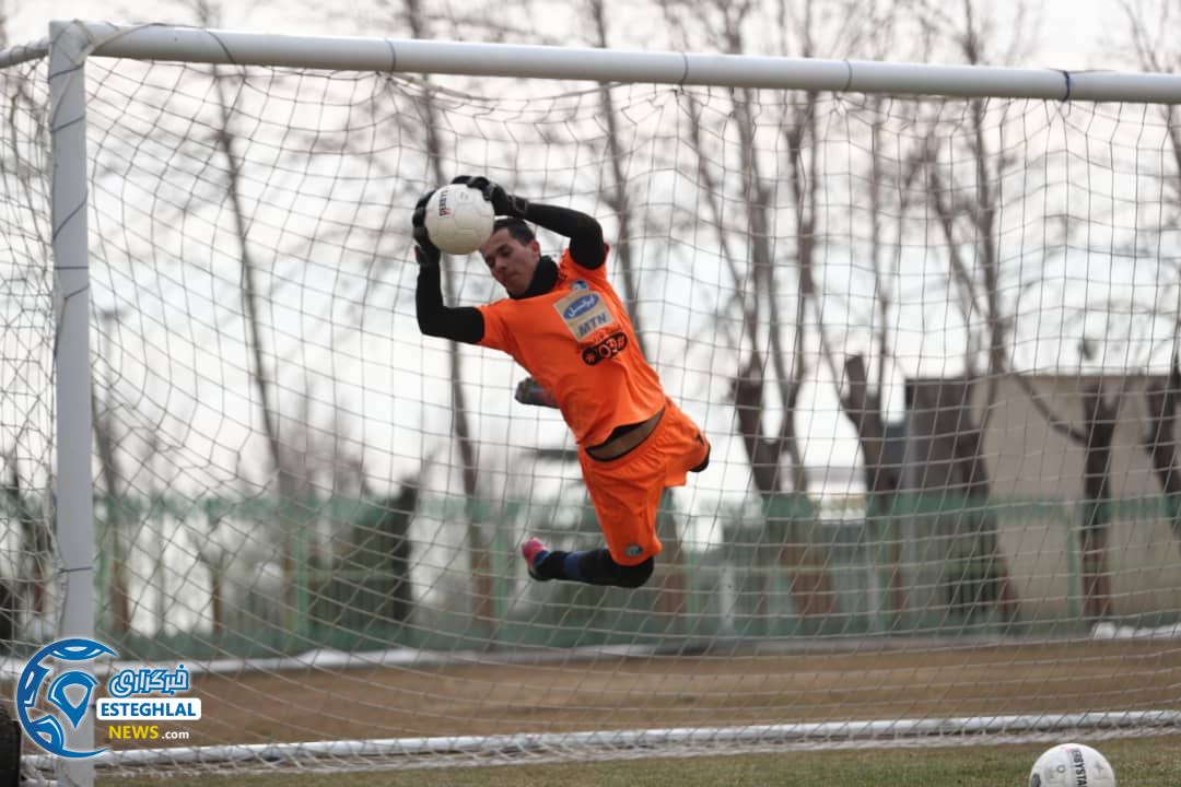 تمرین استقلال