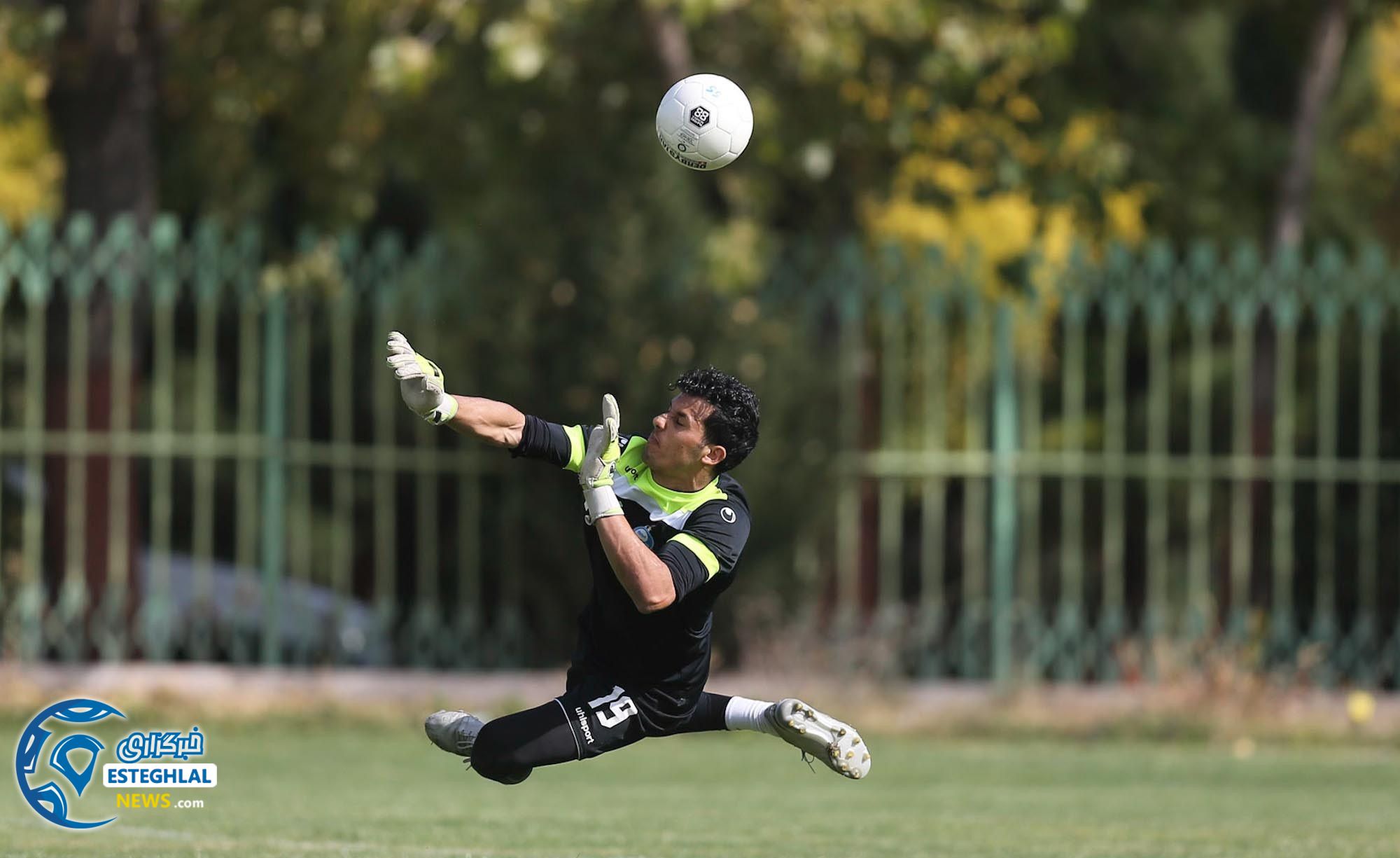 تمرین استقلال