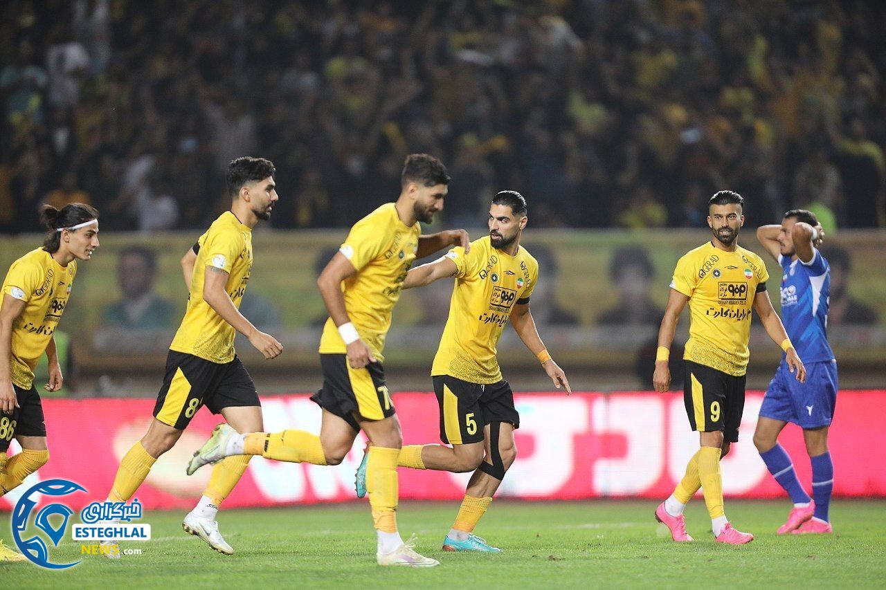 سپاهان 1-0 استقلال