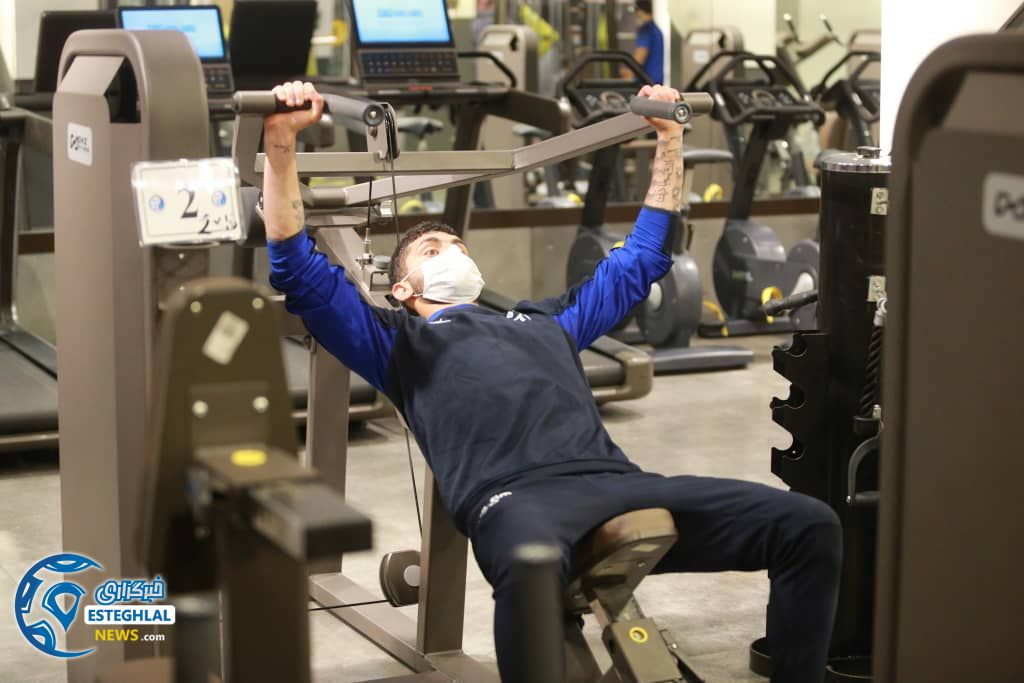 تمرین وزنه استقلال