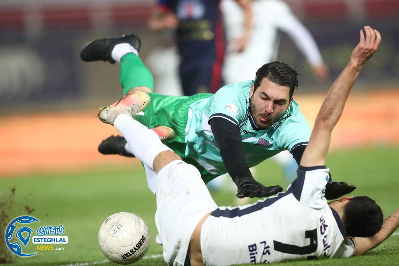 حواشی دیدار نساجی و استقلال