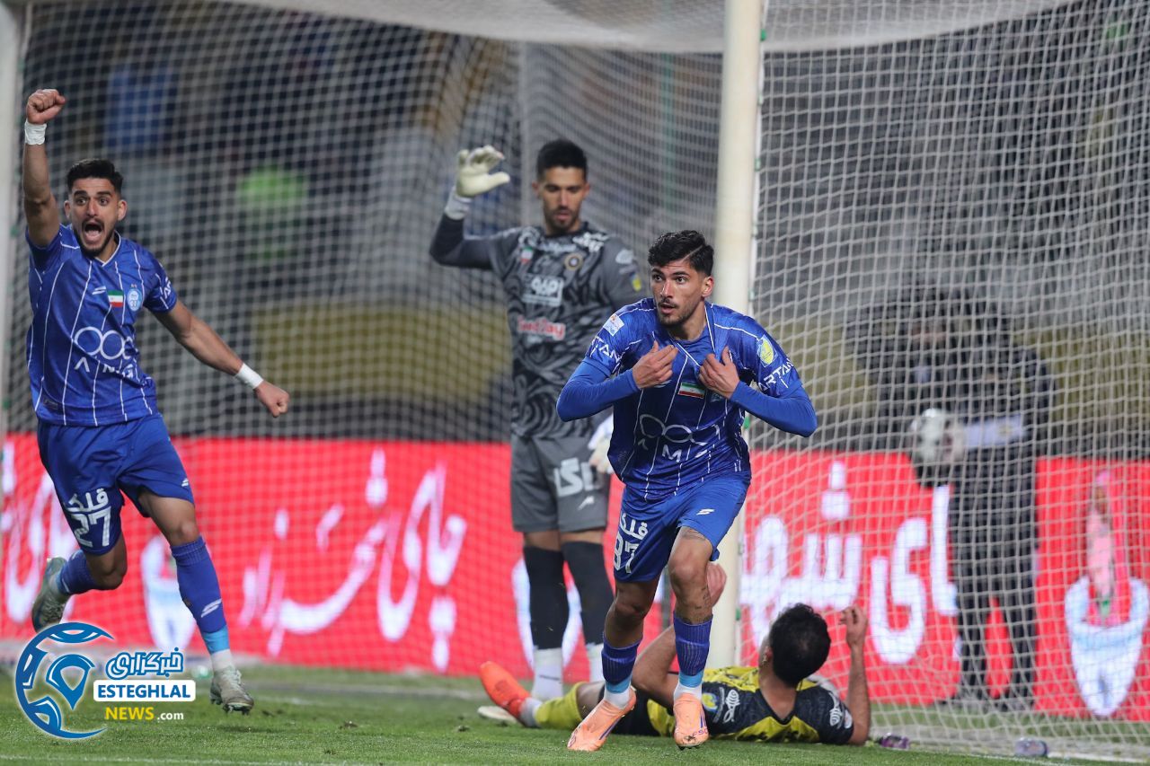 بازی سپاهان و استقلال