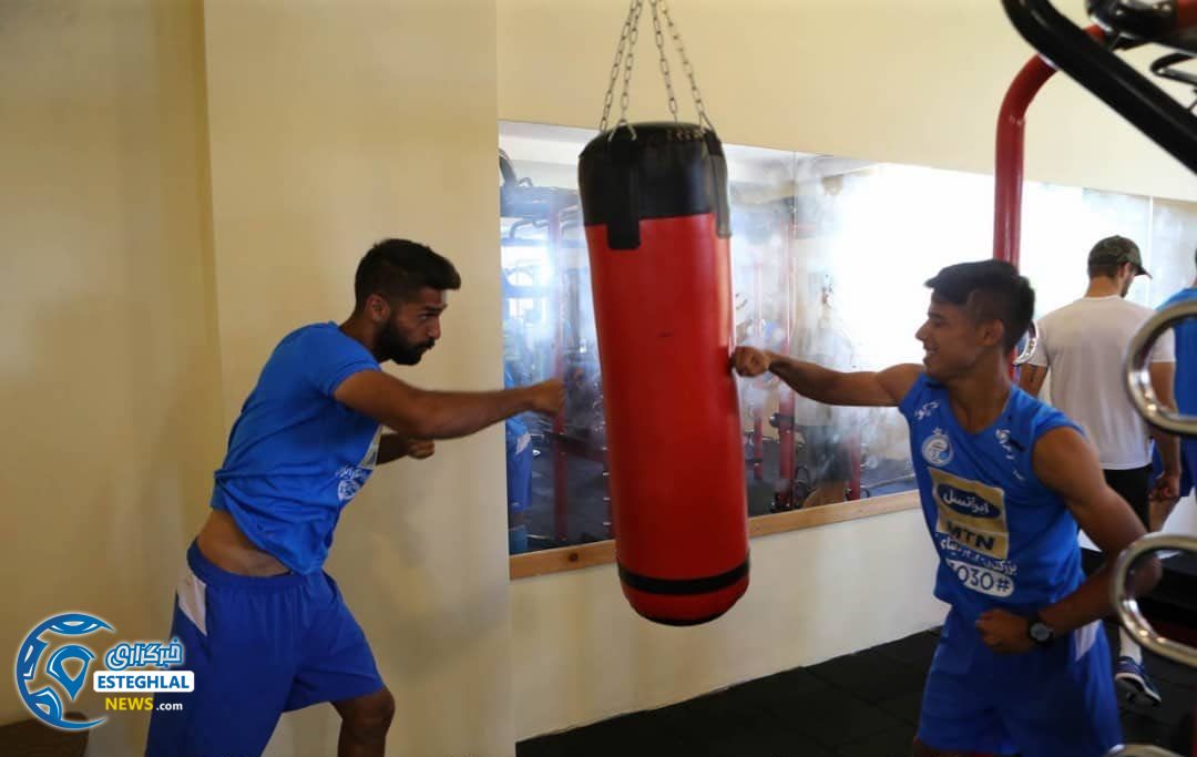 تمرین استقلال