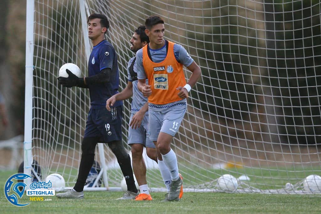 تمرین استقلال