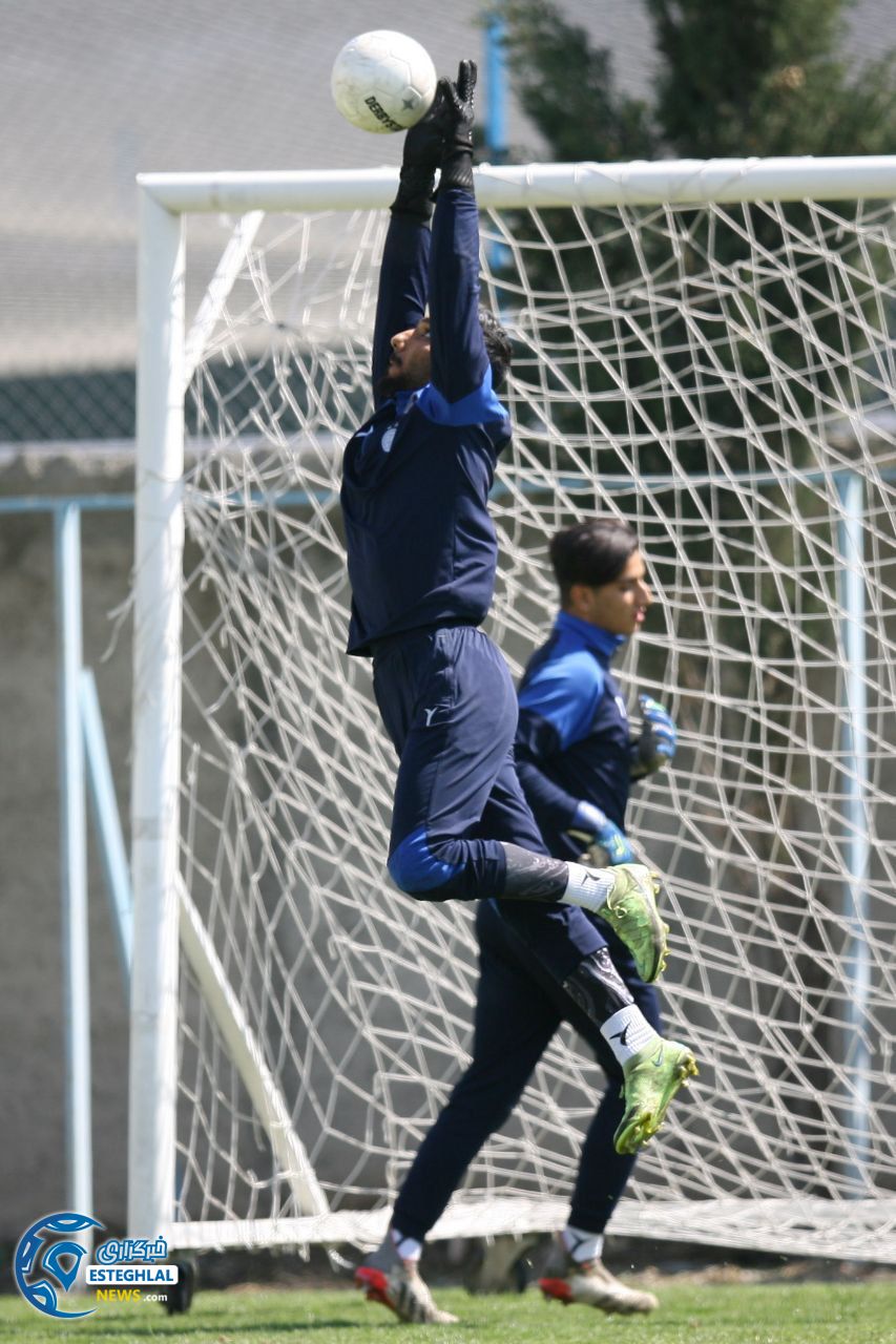 تمرین استقلال