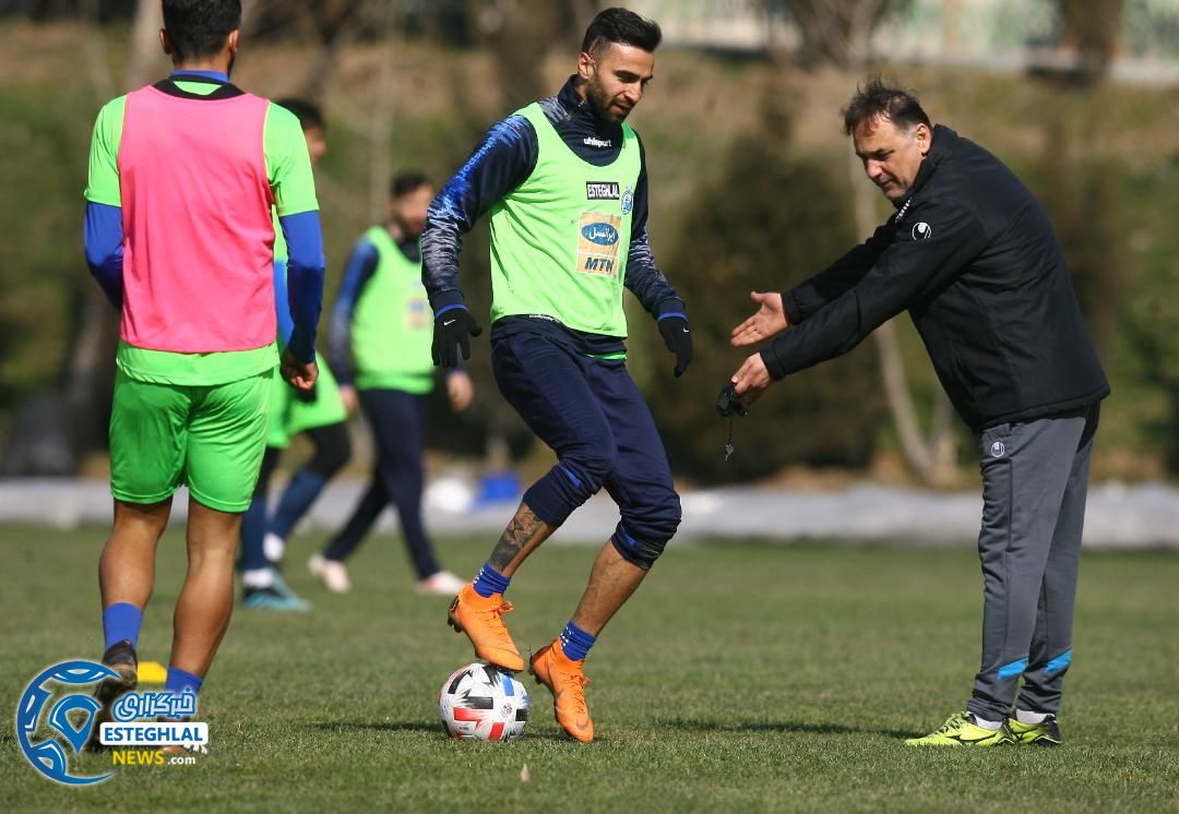 تمرین استقلال