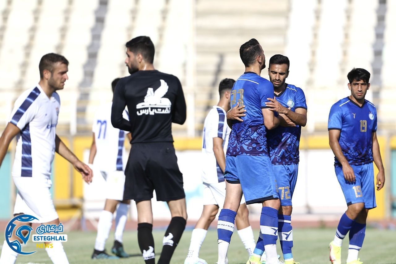 تیم فوتبال استقلال