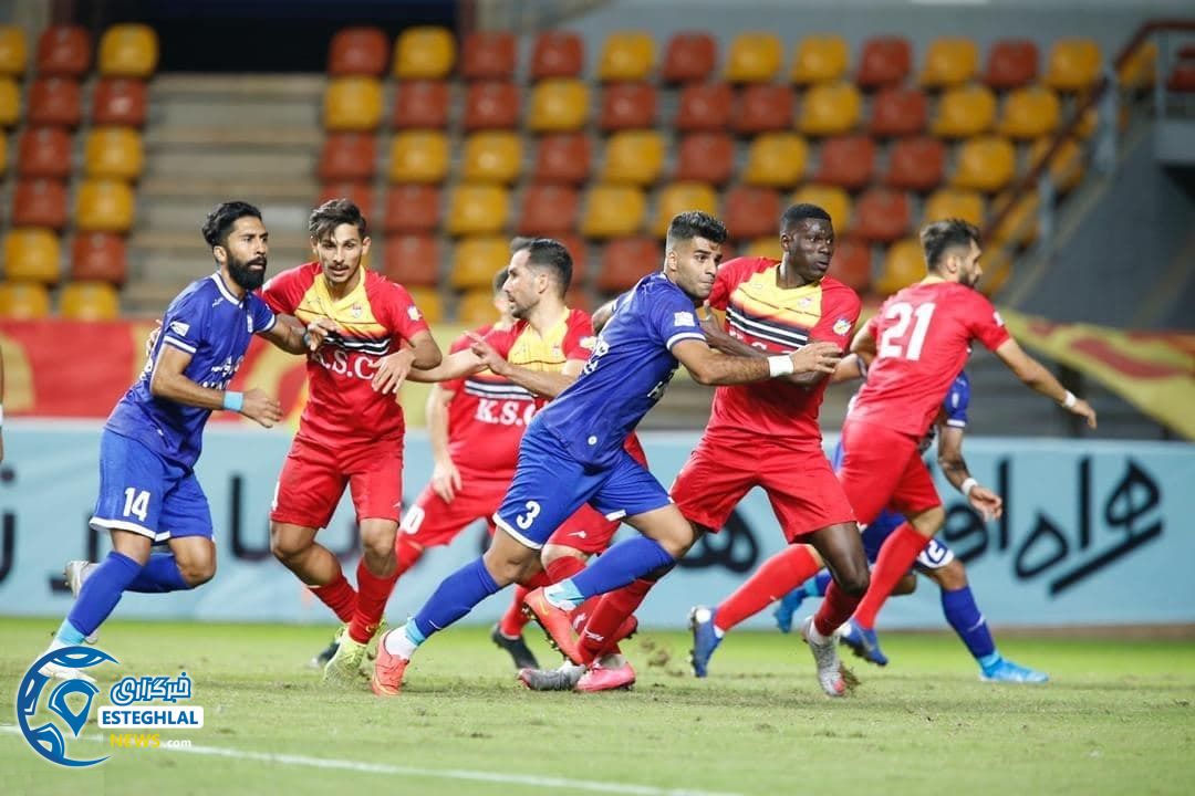 دیدار فولاد خوزستان و استقلال