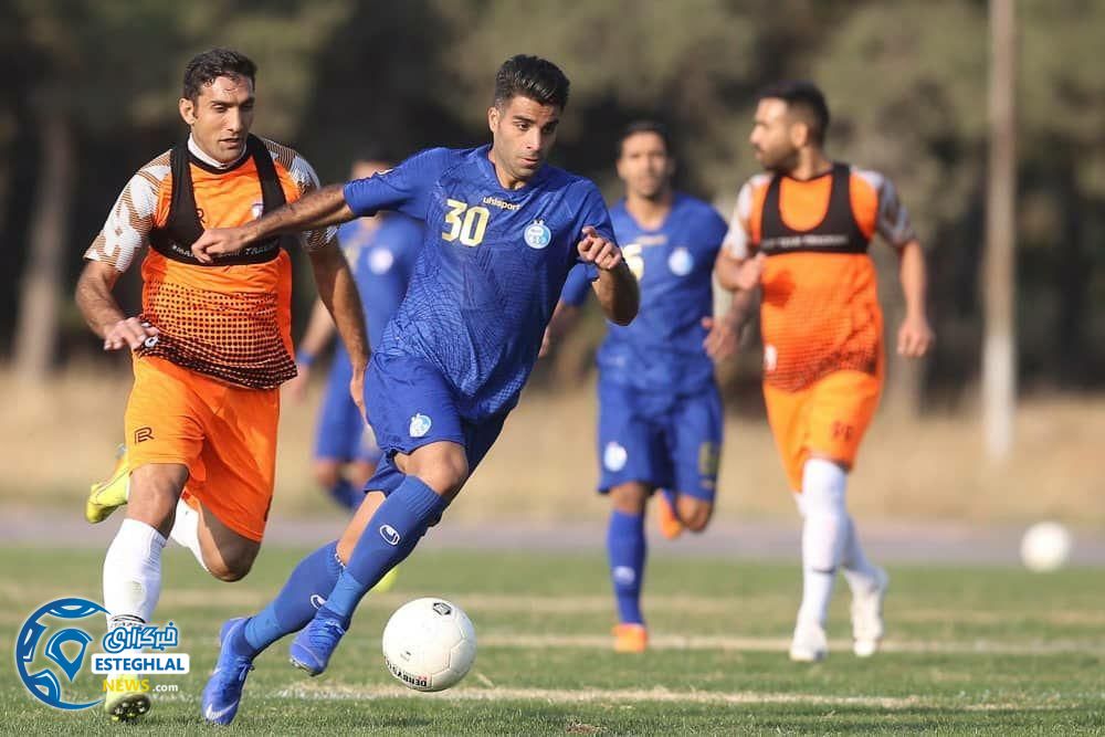 دیدار تدارکاتی استقلال و هوادار