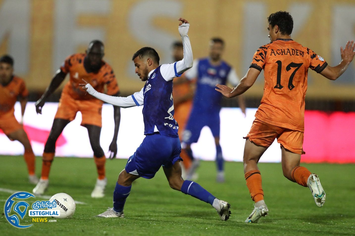 مس کرمان 2-3 استقلال