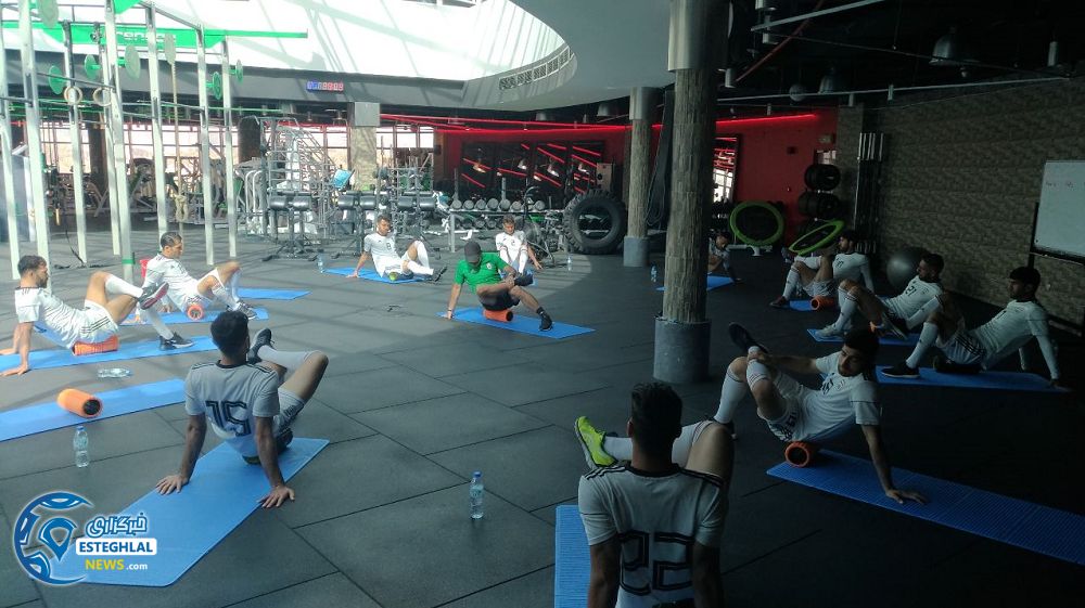 تمرین تیم ملی فوتبال در امارات