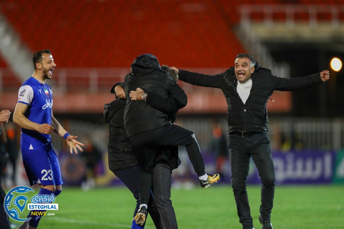 مس کرمان 2-3 استقلال