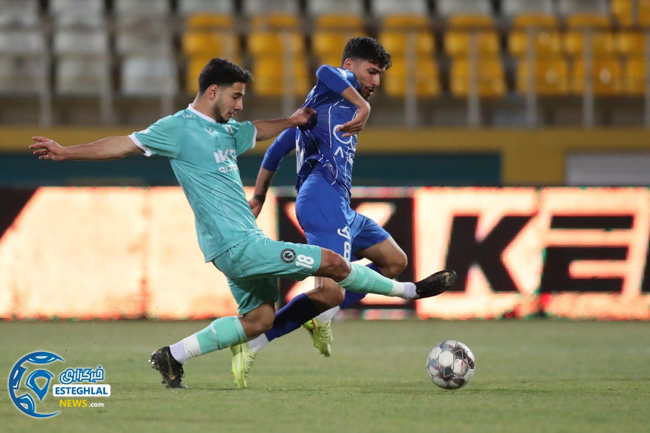 بازی پیکان و استقلال 