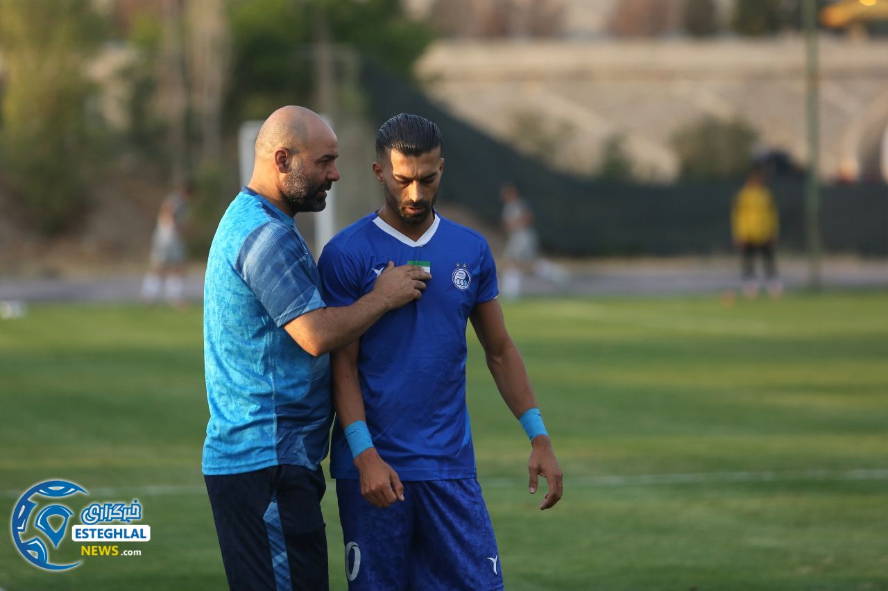 دیدار دوستانه استقلال و چادرملو