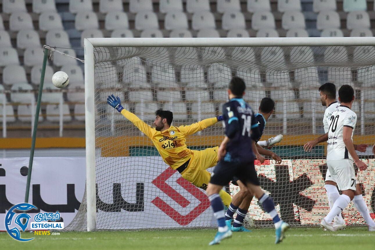 پیکان 0-1 استقلال