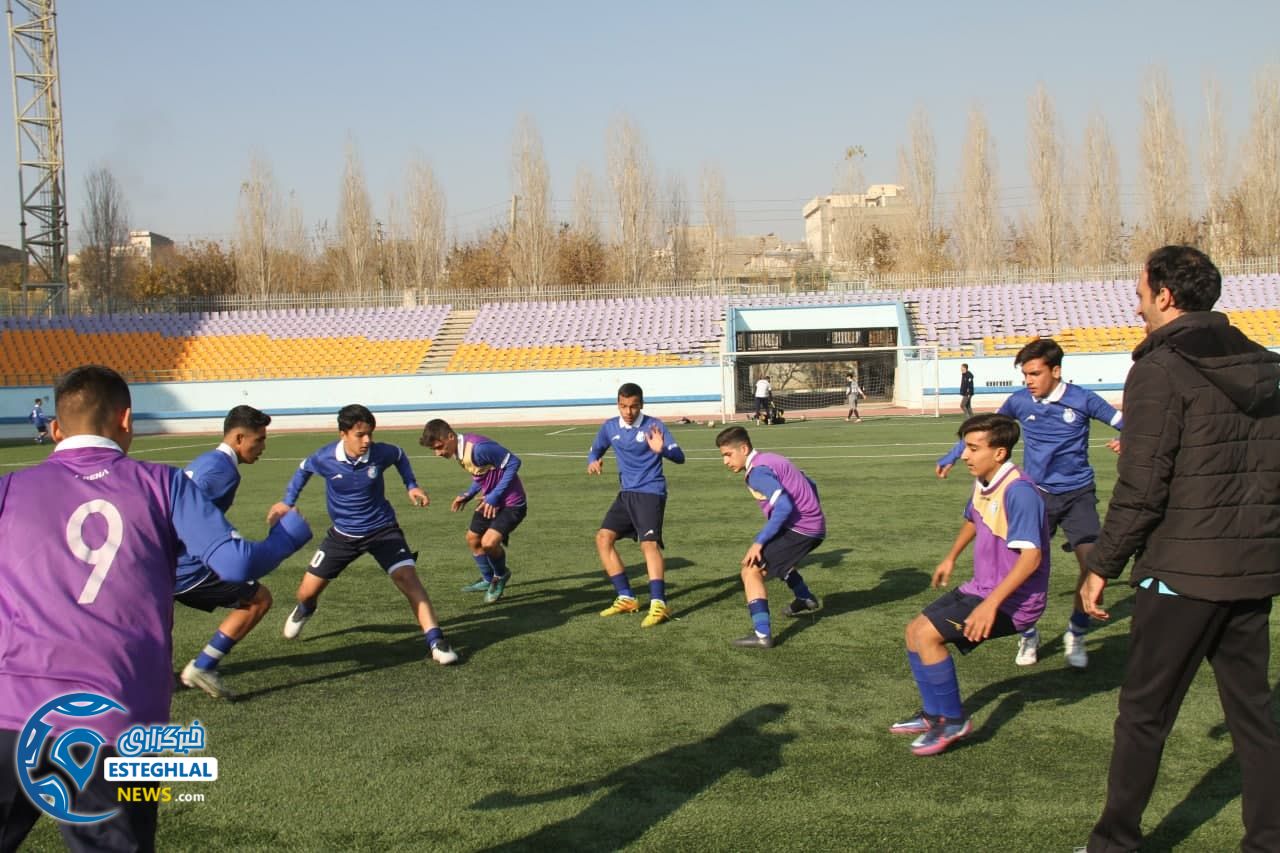 تیم نونهالان استقلال